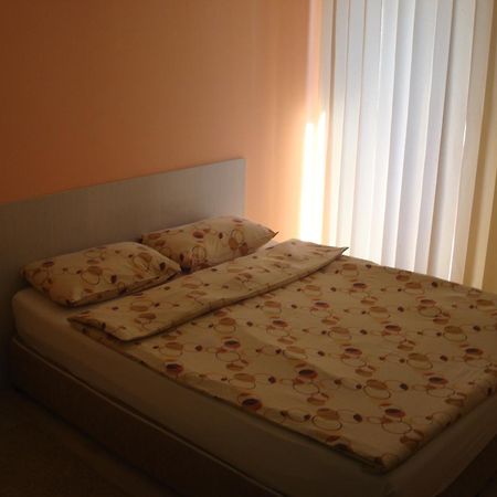 Linda Bed And Breakfast Ni Δωμάτιο φωτογραφία