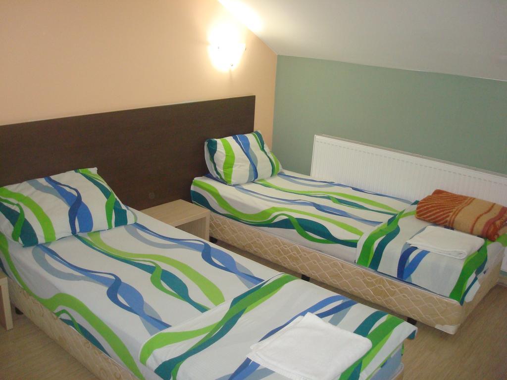 Linda Bed And Breakfast Ni Δωμάτιο φωτογραφία